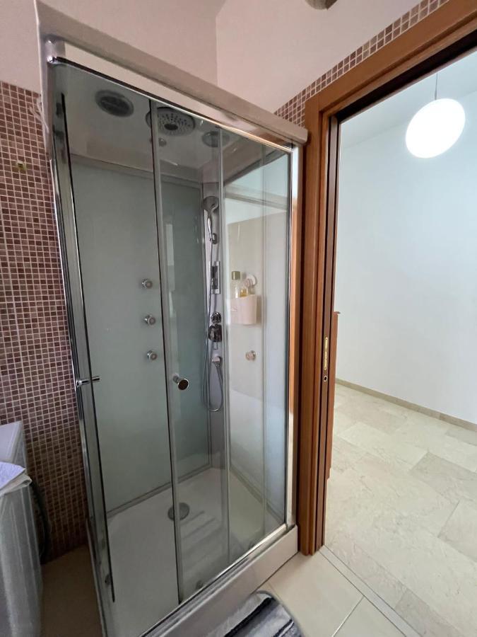 Splendido Appartamento In Zona Fiera A Bolonha Exterior foto