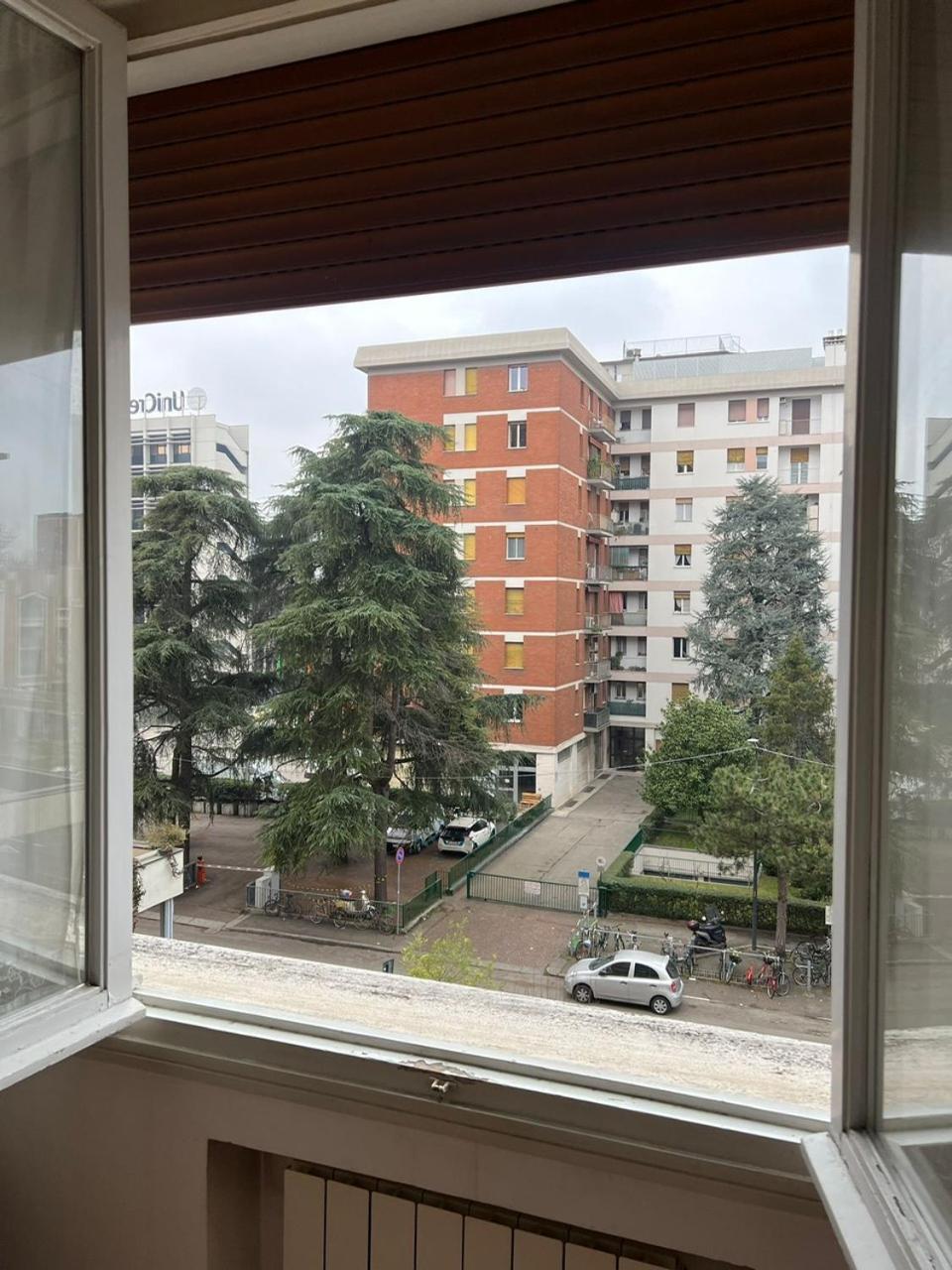Splendido Appartamento In Zona Fiera A Bolonha Exterior foto